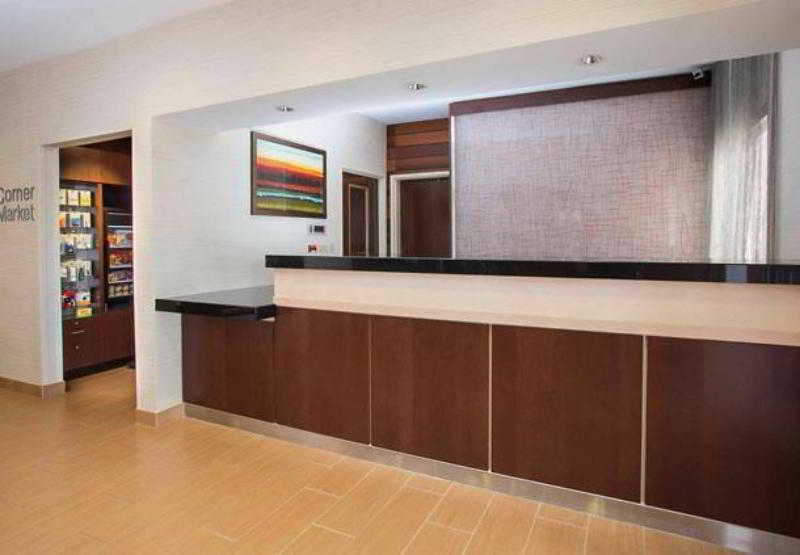 Fairfield Inn & Suites Dallas Park Central Екстериор снимка